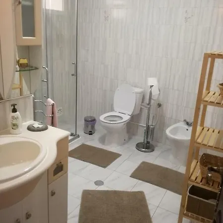 Affittacamere Casa Dos Passarinhos-seaview@nazare