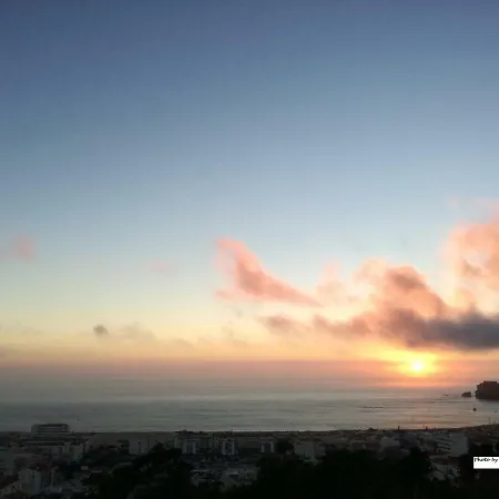 Casa Dos Passarinhos-seaview@nazare Penzion *