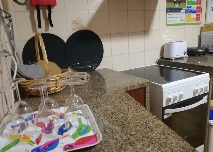 Casa Dos Passarinhos-seaview@nazare נאזרה